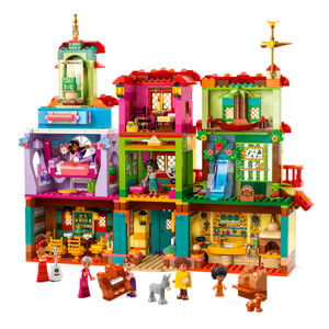 Lego The Magical Madrigal House 43245